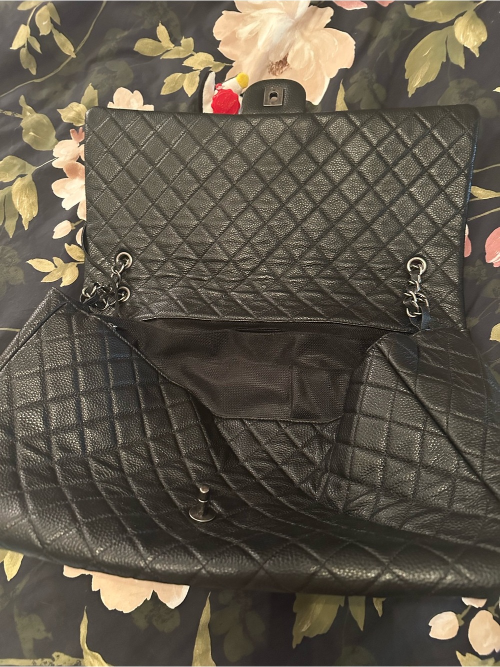 Luxury airline calfskin leather Quilted Black Bag Chain XXL oversized - Picture 5 of 13